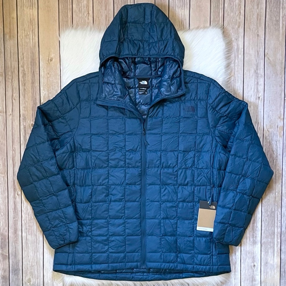 The North Face Men’s ThermoBall Eco Hoodie Jacket - Picture 1 of 9